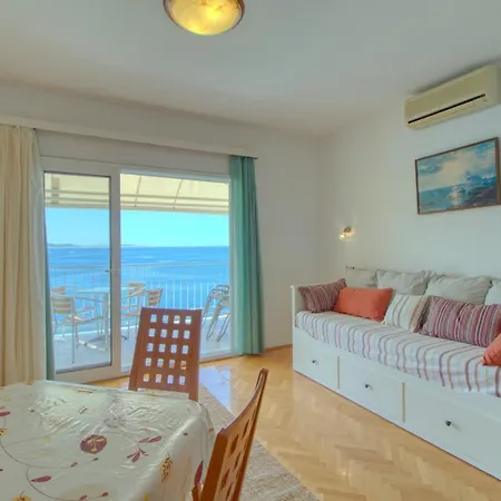 Podvorac Apartment Tribalj