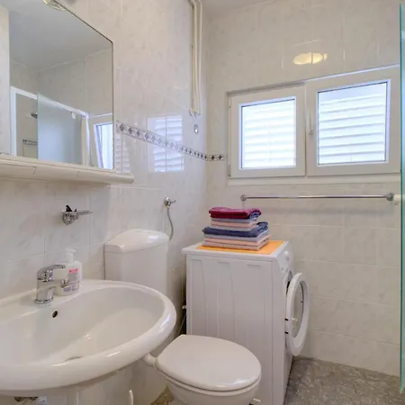 Apartman Podvorac *